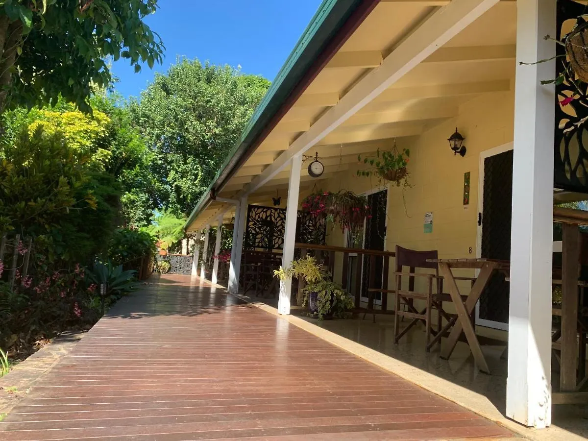 Kookaburra Motel Yungaburra 3*,  Australia