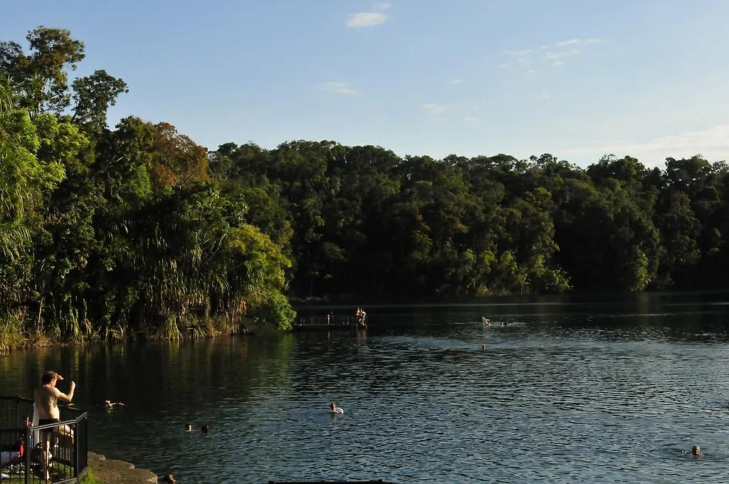 Kookaburra Motel Yungaburra 3*,