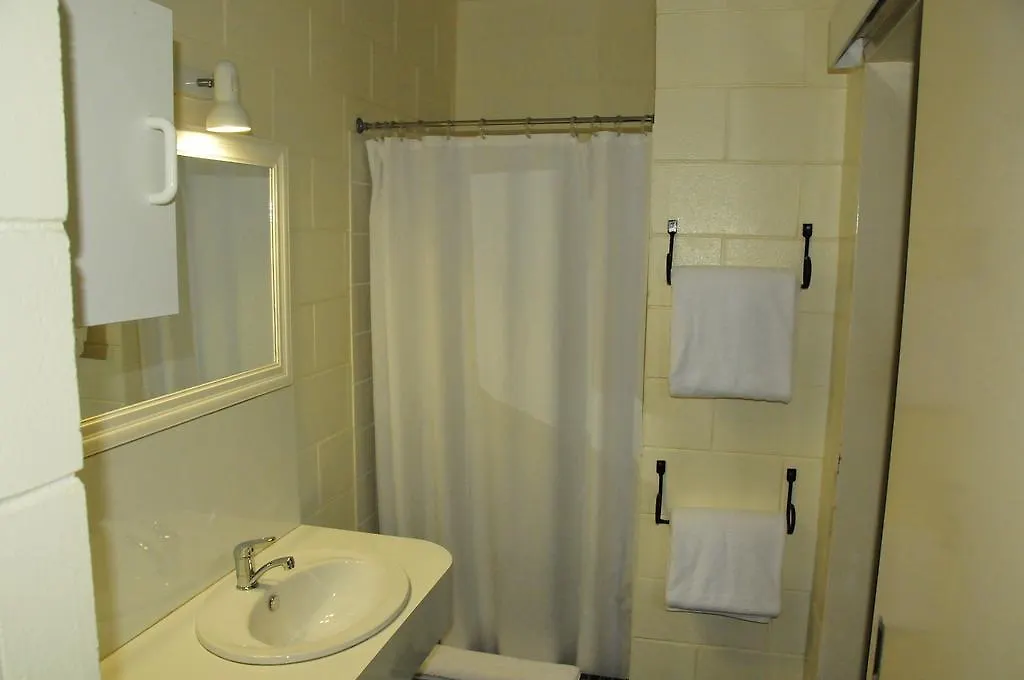 Kookaburra Motel Yungaburra 3*,