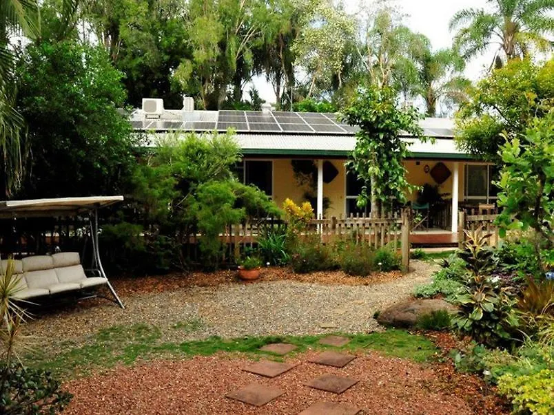 Kookaburra Motel Yungaburra 3*,  Australia